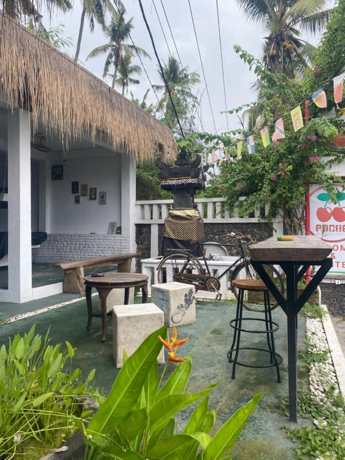 Paca'S Reggae Bar & Hostel Ambat ภายนอก รูปภาพ